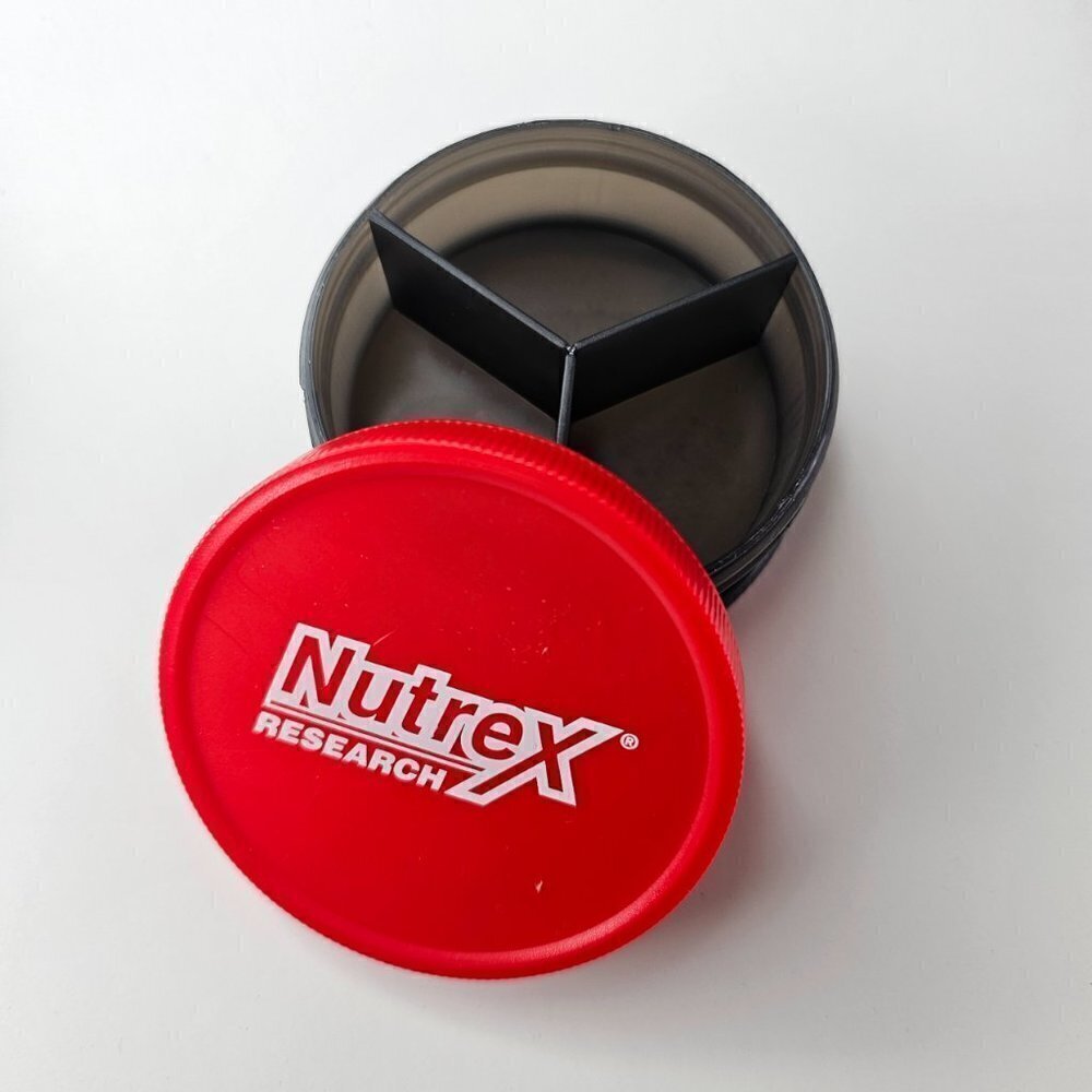 Sport Shaker Bottle 25oz (700ml) and Travel Funnel/Pill Container - Bundle (2pc) - Picture 8 of 16